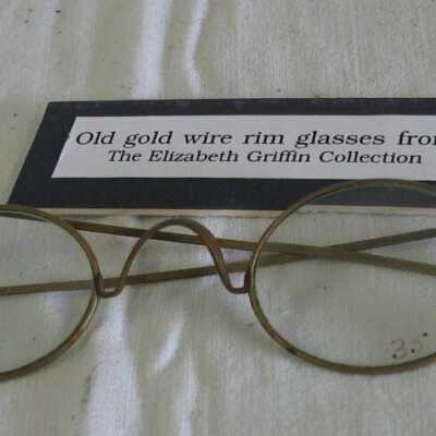 Eyeglasses