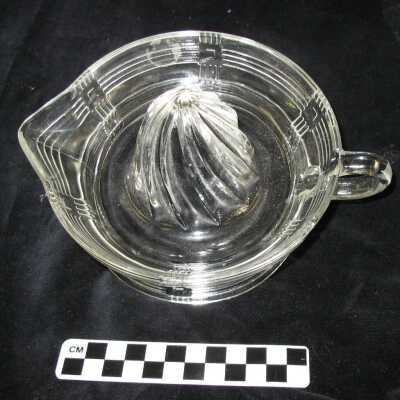 Squeezer, fruit