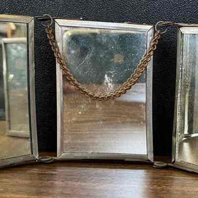 mirrors standing