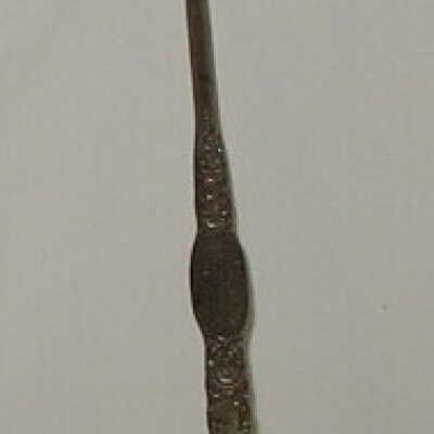 Buttonhook