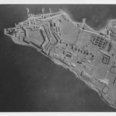 Aerial view of peninsula from Fort (left) to Cemetery (right)