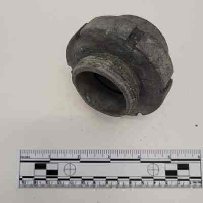 Metal pipe connector