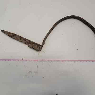 Metal piece