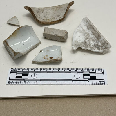 Ceramic fragments tenailles 8/18/76