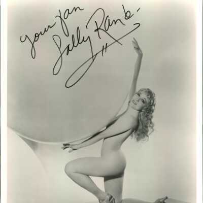 Photo - Sally Rand-Glossy Paper- nude, on one knee, with giant bubble-B&W
