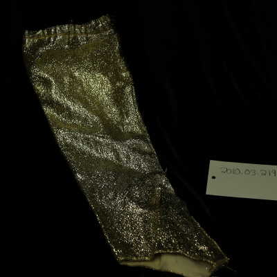 Costume - gauntlet-gold-metallic