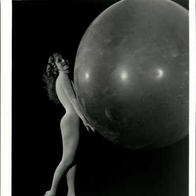 Photo - Sally Rand-Glossy Paper- Nude with giant bubble