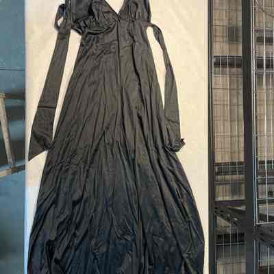 Costume - Pant suit, black & satin