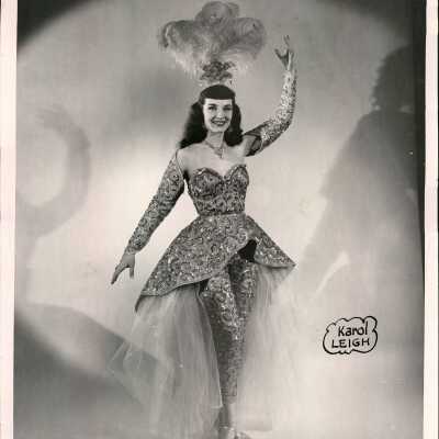 Photo - B+W Karol Leigh, signed on back