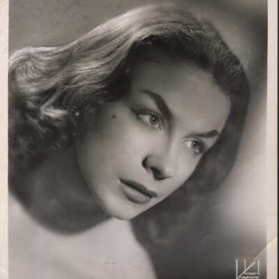 Photo - Joanne Patrick B&W Headshot signed on front to Mitzi