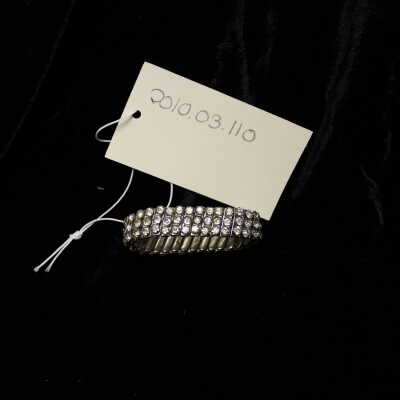 Costume - Jewelry - bracelet-silver with clear rhinestones in three rows