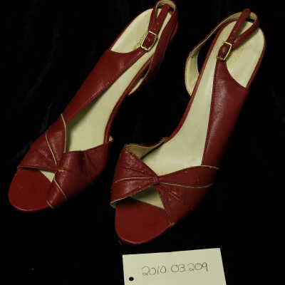 Costume - shoe-red-leather sling back