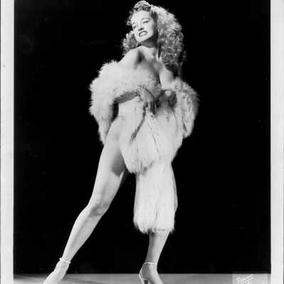 Photo - Betty Howard-B+W