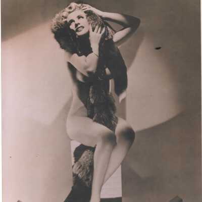 Photo - B+W - Hinda Wassau- Seated w/ her stoles