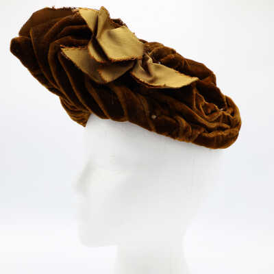 Ladies Brown Velvet Hat