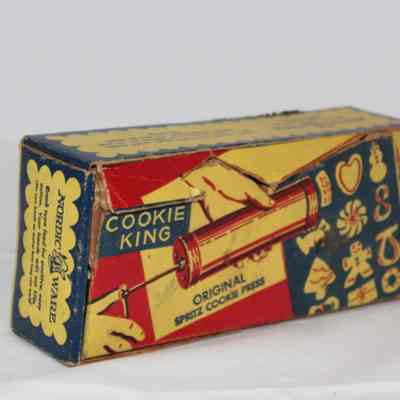 Nordic Ware Cookie King Original Spritz Cookie Press