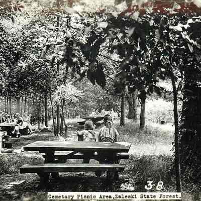 Cemetery Picnic Area