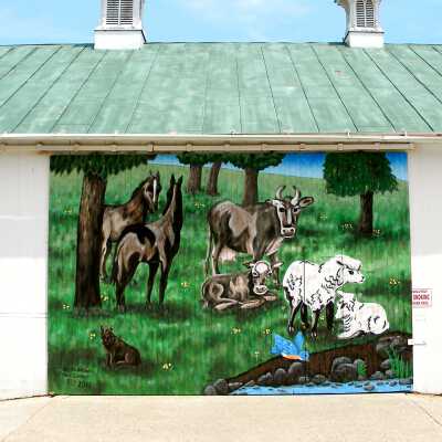 Barn Door Mural, Gale Page