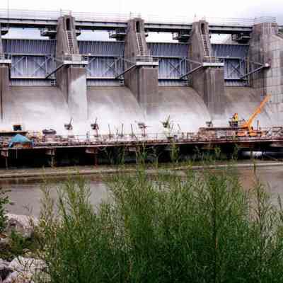 Repairing Delaware Dam