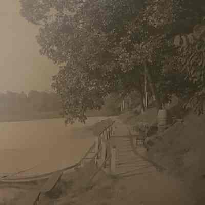 Lakeside Trail at Alma Lake Park