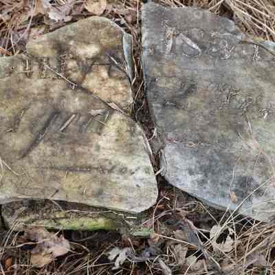 Row 4 - Headstone 4