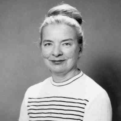 013 Jean Gertrude Simmons Brown (1966–1978)