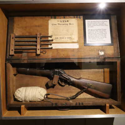 Line Throwing Gun