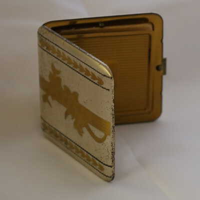 Dorset Fifth Avenue Dogwood Compact with mirror