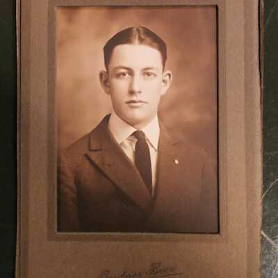 Cabinet Photo, Richard Lowry, Gardner Bros.