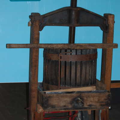 cider press