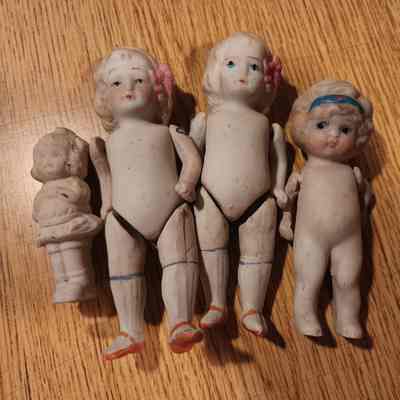 (4) Bisque Japan Dolls