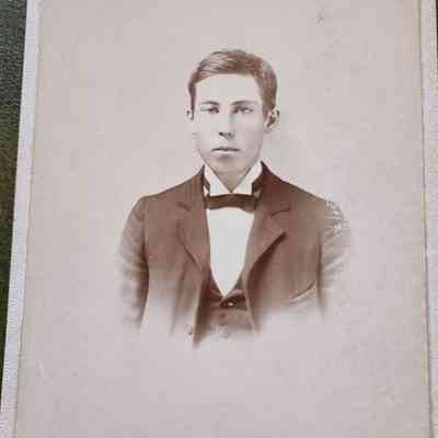 1895 Jake Keeterle Cabinet Card Photo