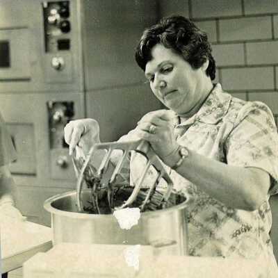 Ila Clapp working in Liberty Center School Cafeteria