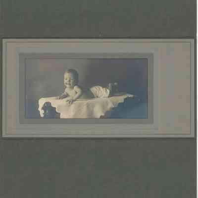 Photo of Unidentified Infant in the Mohler/Follett Family