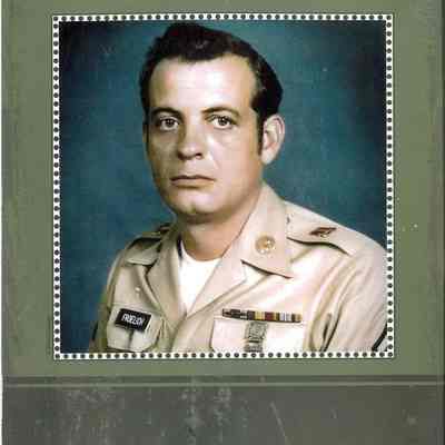 Military Photo of unknown Froelich