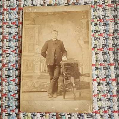 Cabinet Card, Louis Hesh