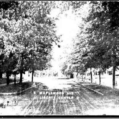 Maplewood Avenue Looking East in Liberty Center