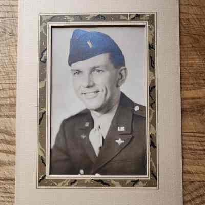 Military Photo of Walter Hoy