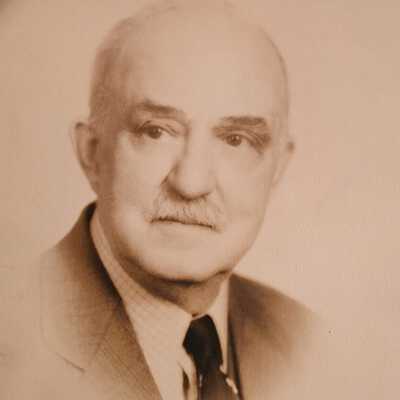 Cecil Bradley