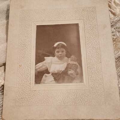 Cabinet Card
