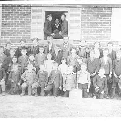 Photo of Elementary Students at the Reed School