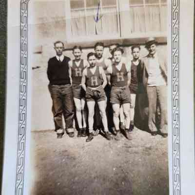 1943 Holgate Sports Team