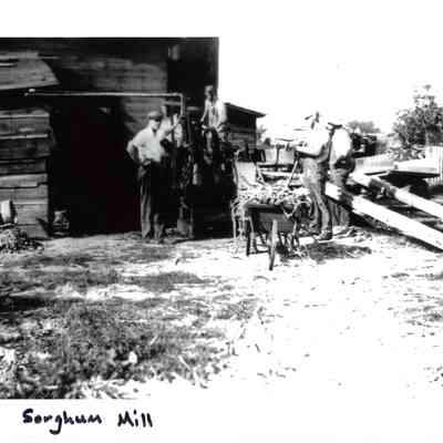 Rigal Sorgham Mill in Liberty Center, Ohio, 1930