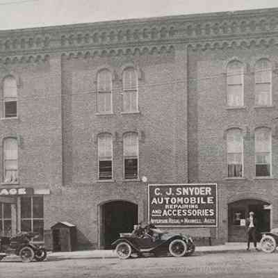 C.J.Snyder Automobiles Building