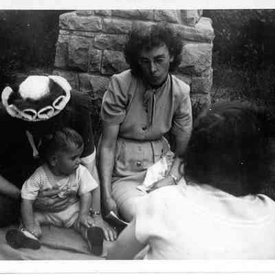 Photo of Three Identified Woman with Child from the Mohler/Follett Family