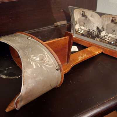 Stereoscope, 2 Piece, 1897
