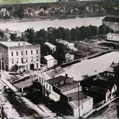 8 x 10 Aerial View, Canal, Tietjens, Finerty Bldg, Looking South on Perry from Courthouse Photo