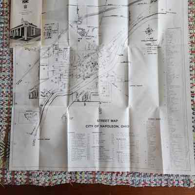 Map & Guide, Napoleon, Ohio, Henry County Bank Brochure, 80's, 90's