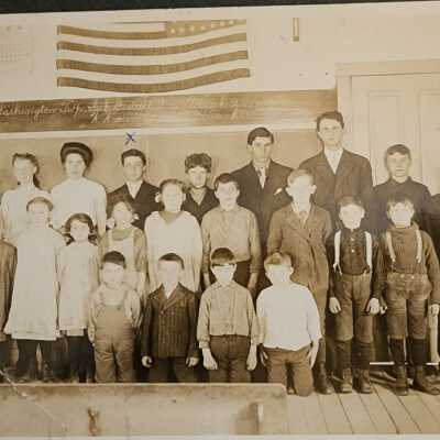 1910. Roach School, Raymond Merritt
