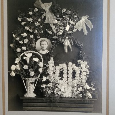 Edna Thielman, 1881-1928, Mother Sophia